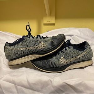 Nike flyknit trainers